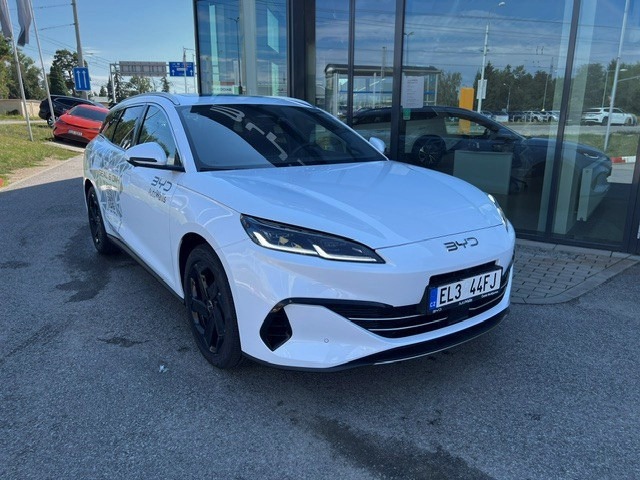 BYD SEAL 6 DM-i Touring Comfort Lite – Polar bílá